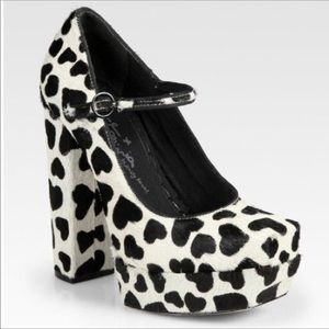 Alice + Olivia Calf Hair Heart Print Platforms
